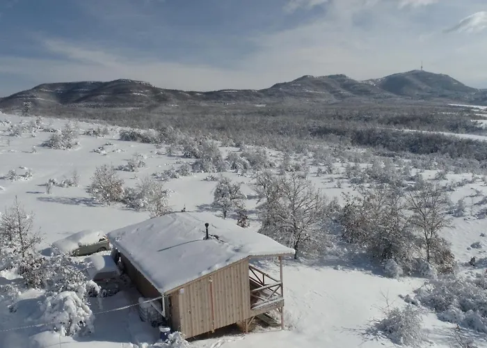 The On The Hill Dom wakacyjny Bełogradczik